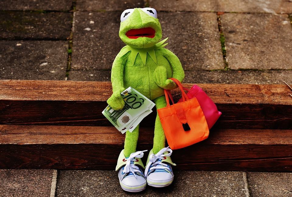 Bad Inventory Management Makes Kermit a Sad Shopper